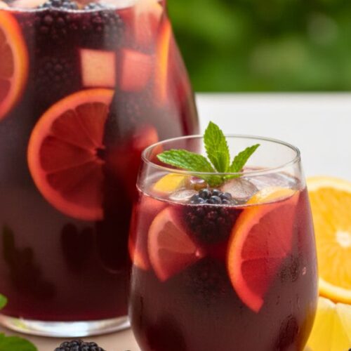 Recipe Name: Outback Blackberry Sangria Servings: 4–6 Prep Time: 15 mins Cook Time: 0 mins Total Time: 15 mins + chilling Course: Drink / Beverage Cuisine: American Calories: 180 kcal per serving