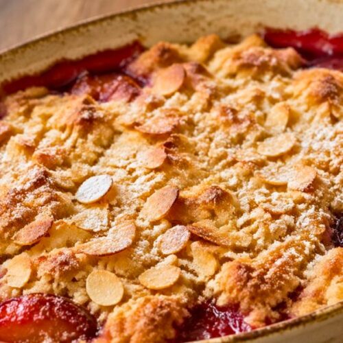 Easy Plum-Almond Crumble Recipe