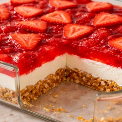 Paula Deen Pretzel Strawberry Salad Recipe