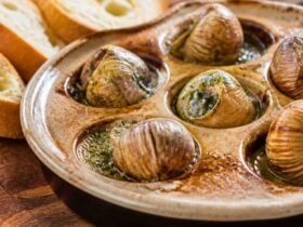 Delicious Escargot à la Bourguignonne Recipe